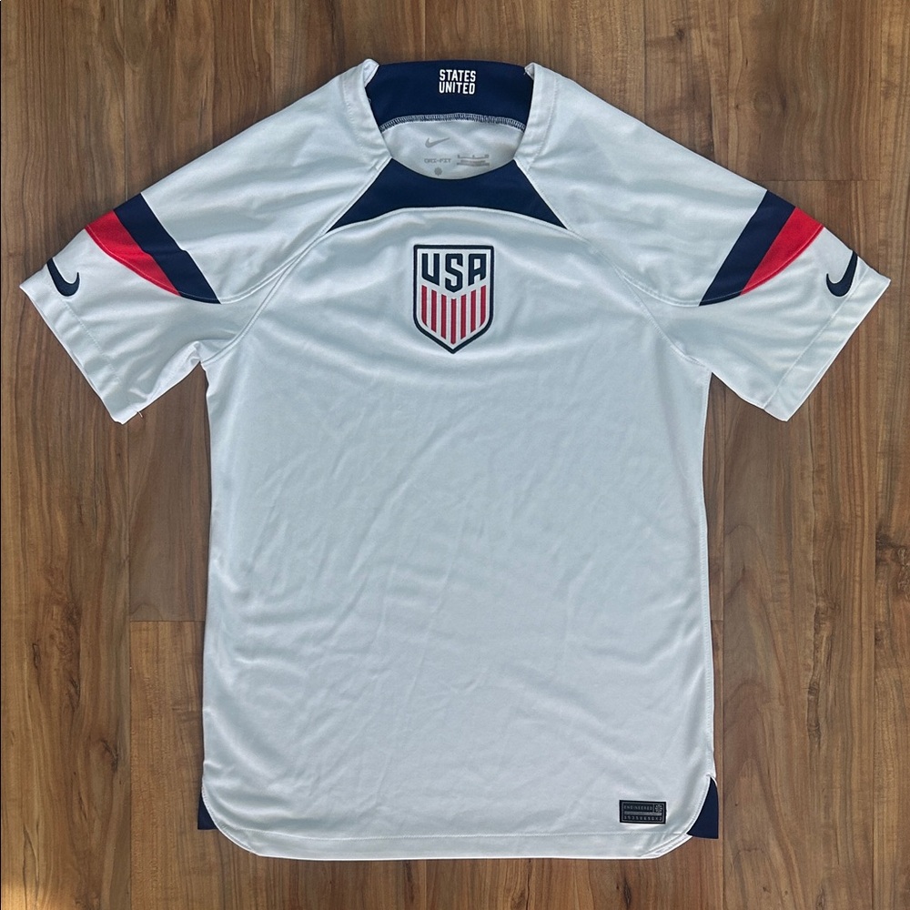 Nike Men's 2022/23 USMNT Soccer Jersey (Fan Version)